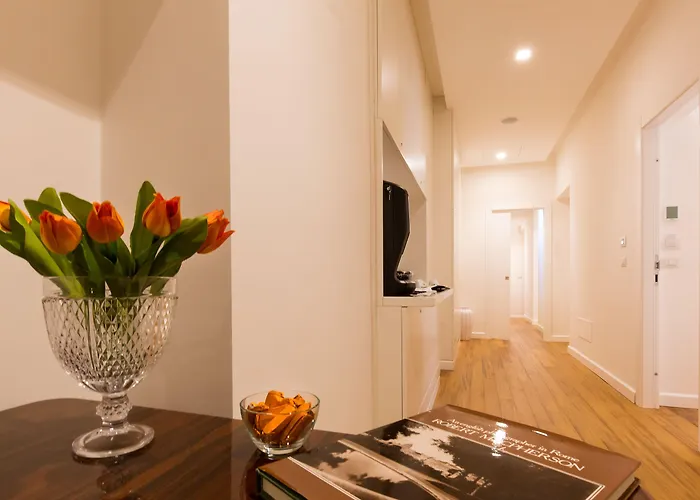 900 Piazza Del Popolo Bed & Breakfast 4*