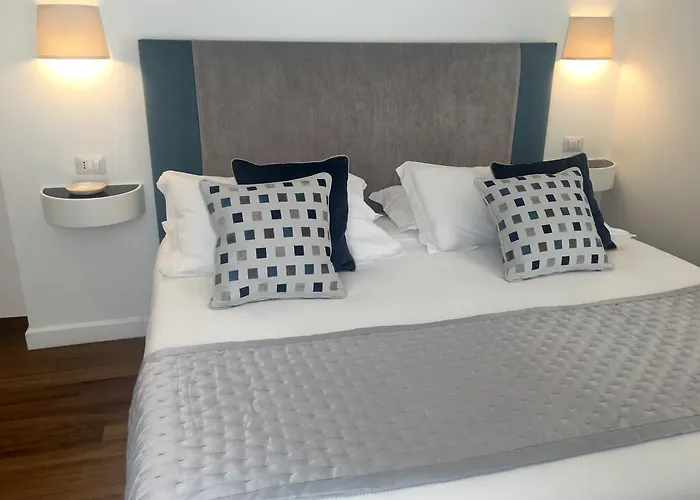 Bed & Breakfast 900 Piazza Del Popolo 4*