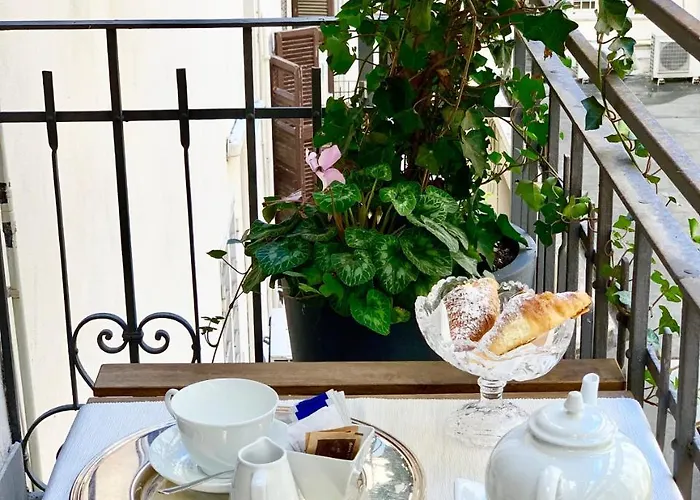 900 Piazza Del Popolo 4* Rome